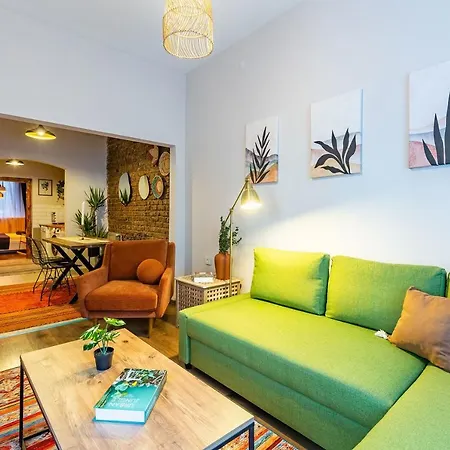 Central And Stylish Flat Near Istiklal Street Apartamento *